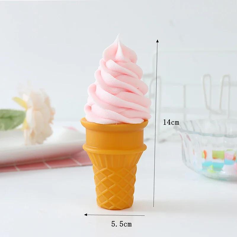 Simulation Knuspriges Eiscreme-Modell Realistisches Künstliches Lebensmittelmodell Fake Food Dessert Eiswaffel Fotografie Dekorative Requisiten
