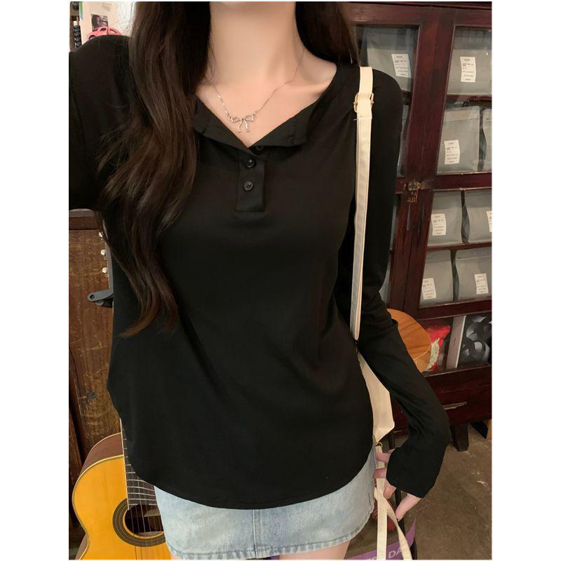 Pure Desire Grey V-neck Long Sleeve Sun Protection T-shirt for Women – Early Autumn Loose Chic Style