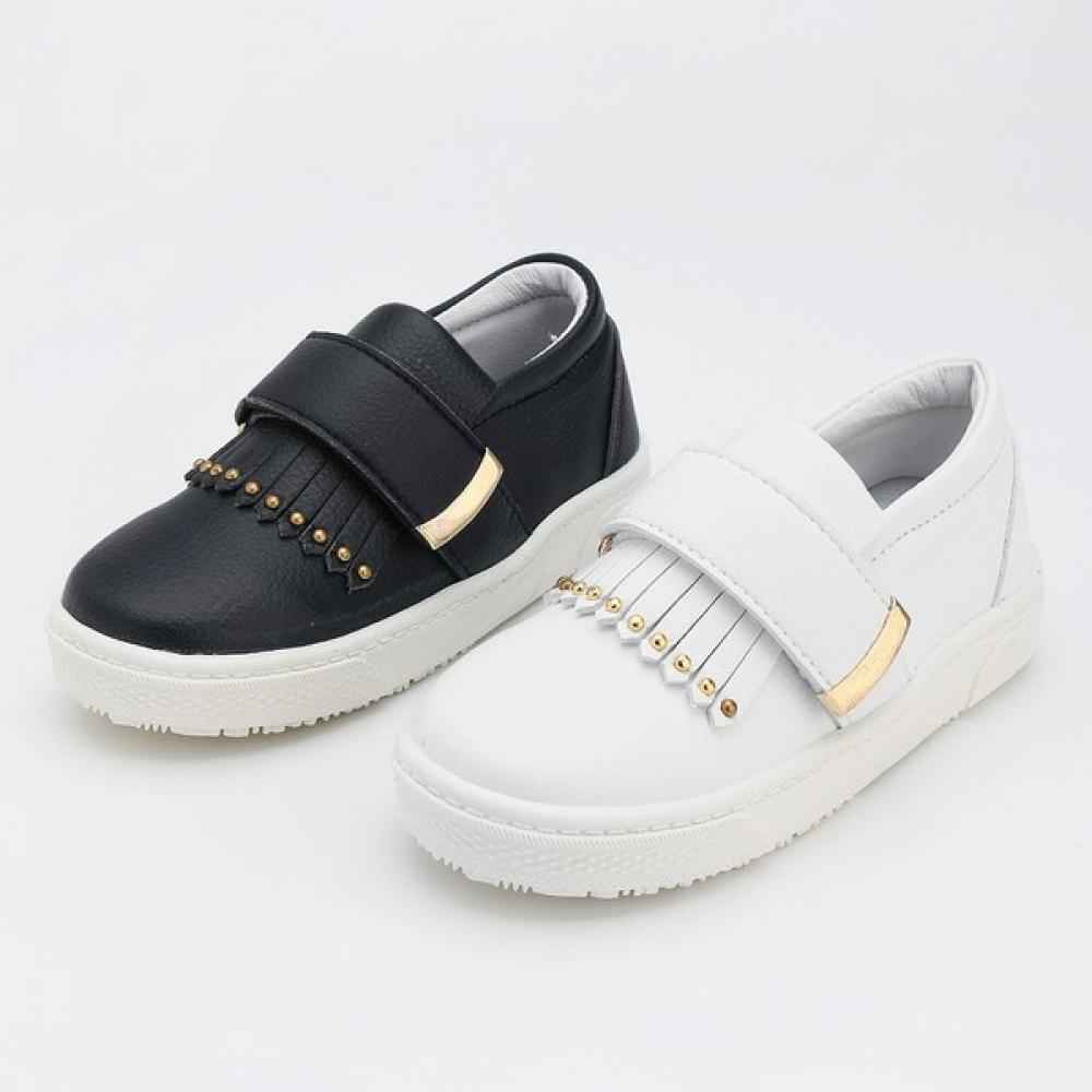 

Levisfoot Mj Gold Studs Fringe Kids Junior Girls Slip On blacks/200mm