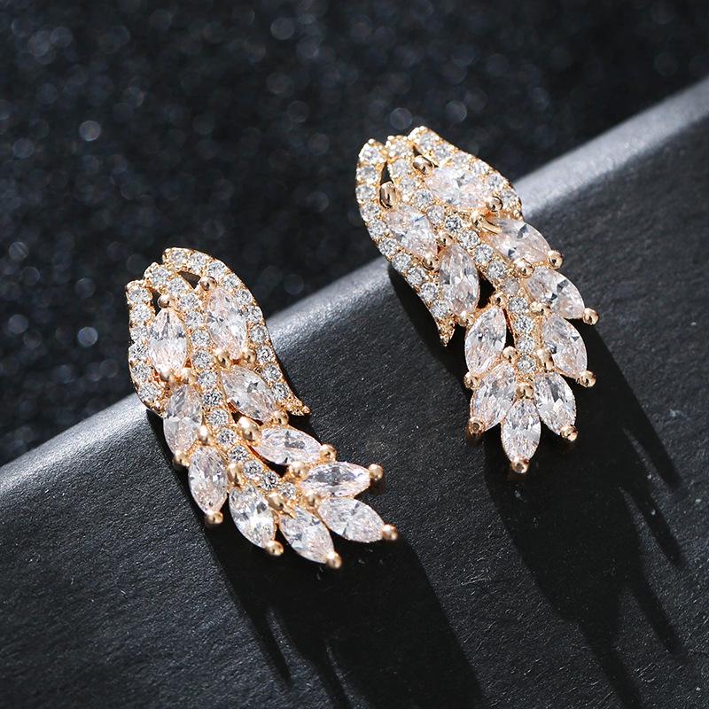European 3D Wheat Ear Studs: S925 Silver Rhinestone Jewelry for Women золотой