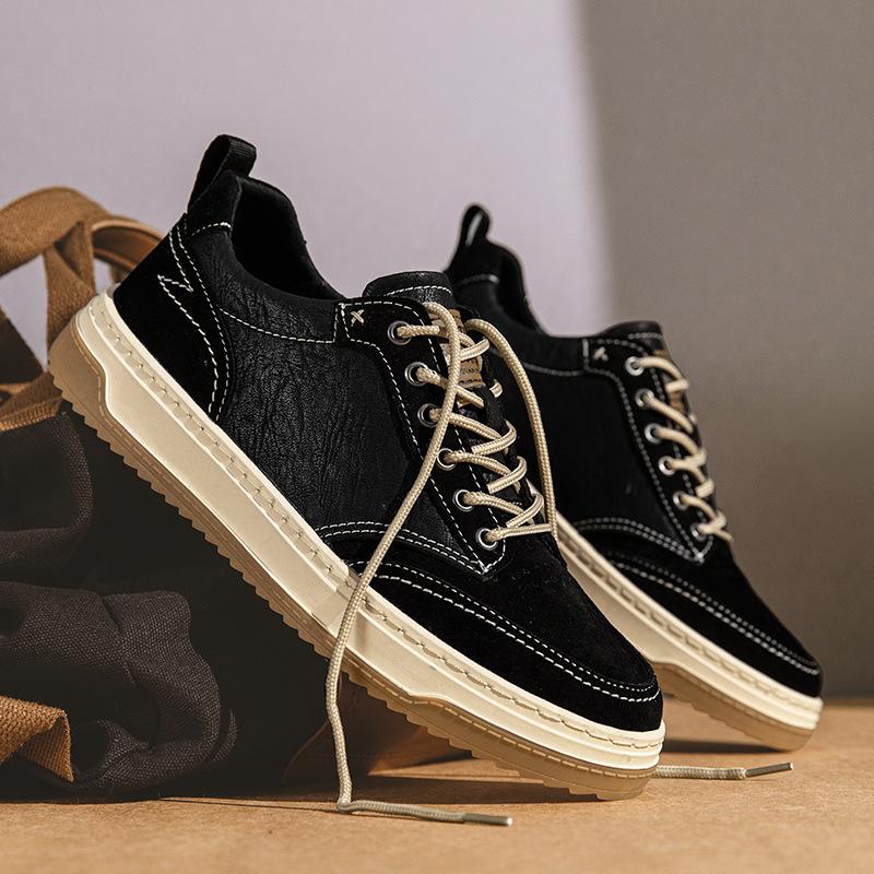 

Autumn new 2025 men s low-top lace-up casual board shoes outdoor fashion trend sports shoes running shoes 44