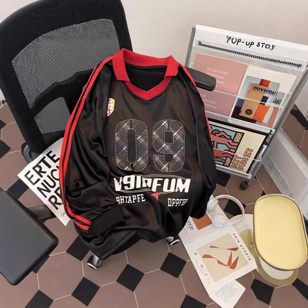 

Unisex Retro V-Neck Printed Sweatshirt: Casual Spring/Autumn Hip Hop Style XL чорний