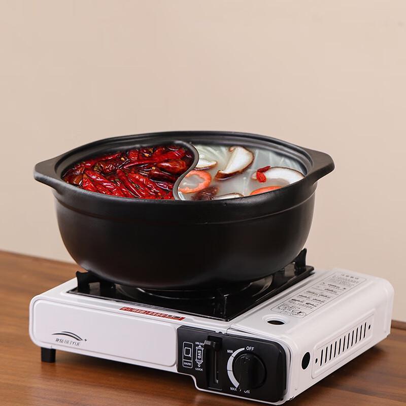 Wutuo Commercial Flat Bottom Divided Clay Hot Pot