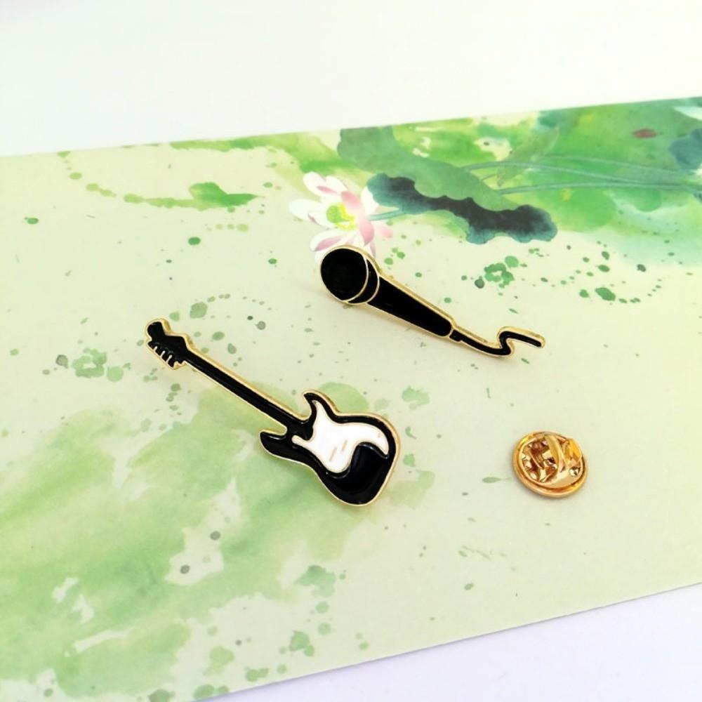 Creative Design Rock Guitar Brooch Fashionable Accessory Metal Material Enamel Pin Enamel Finish Cute Style Microphone Badge