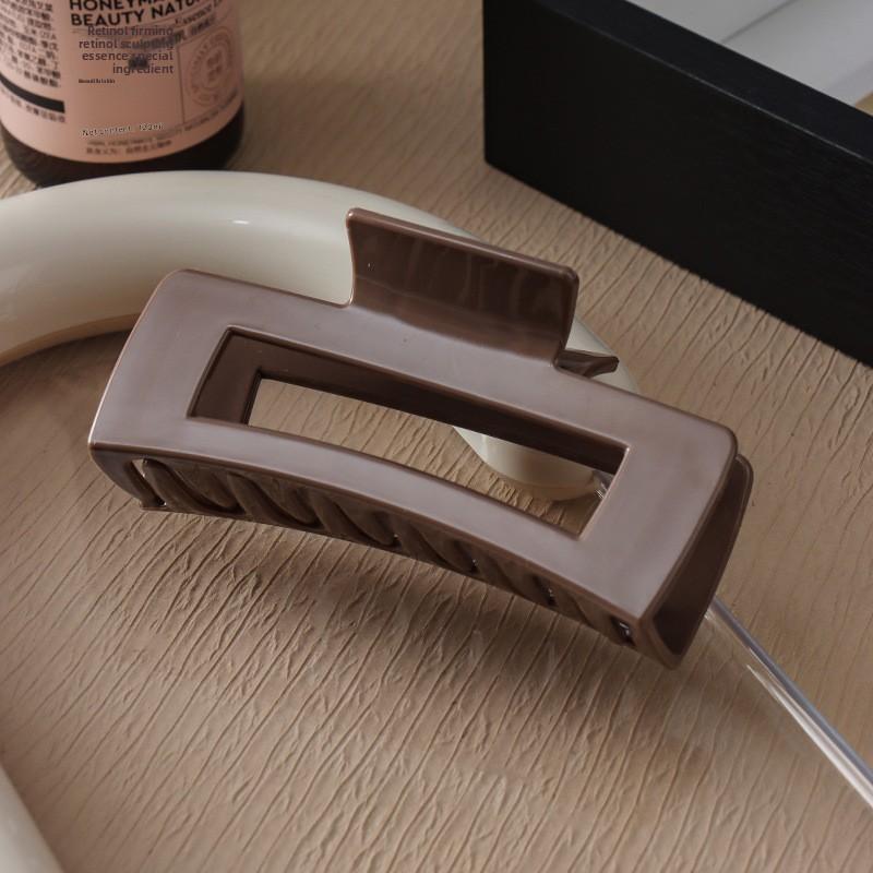 Soft Silicone Shark Hair Claw, Non-Slip Round Hair Clip for Women