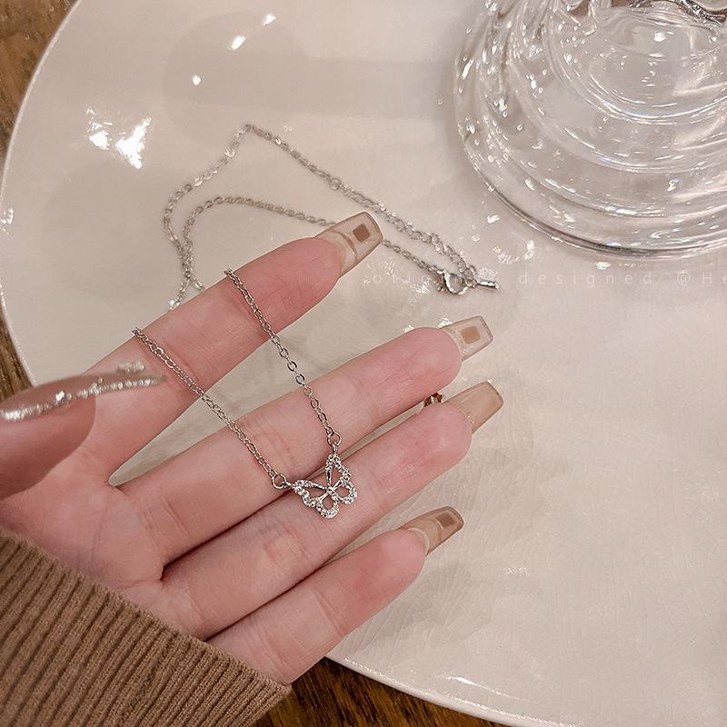 

Высококлассное минималистичное колье-бабочка на ключицу - Стиль Харадзюку для женщин и студенток серебряный