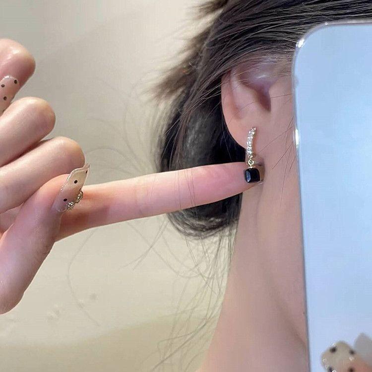 Black Square Tassel Ear Cuff - 925 Sterling Silver Needle Earrings for Women, Trendy and Versatile 2024 Fashion Pendant.