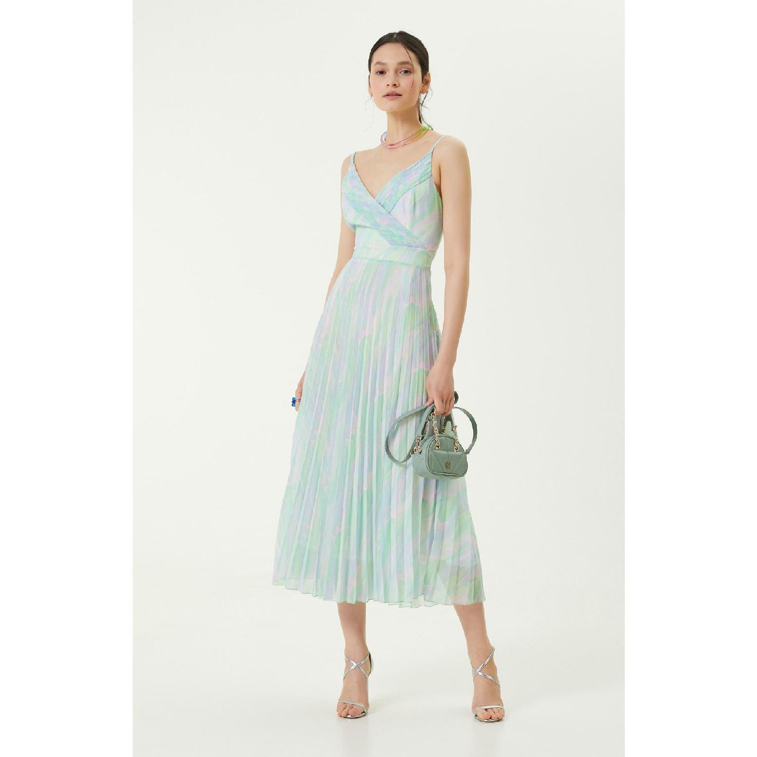 

Зелено-розовое плиссированное платье с v-образным вырезом 32