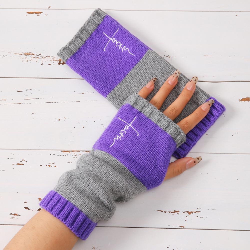 Embroidered Colour Block Gloves - Women's Warm Stretch Knit Gloves | Perfect for Autumn/Winter