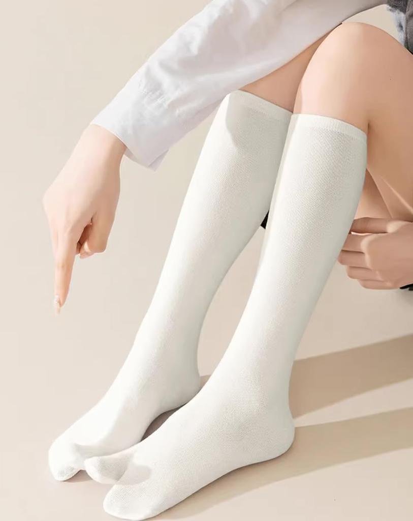 CICIFAUS Tabi Solid Long for 1 Socks, Long, Two-Toe, Calf-Length, Black, Sleeve, Geta, Anime-Style, Pair, 45-50cm