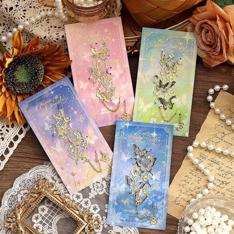 Butterfly Orbit Metal Bookmark Elegant Hollow-Out Butterfly Shape Page Clipper for Students Reading Vintage Book Accessories