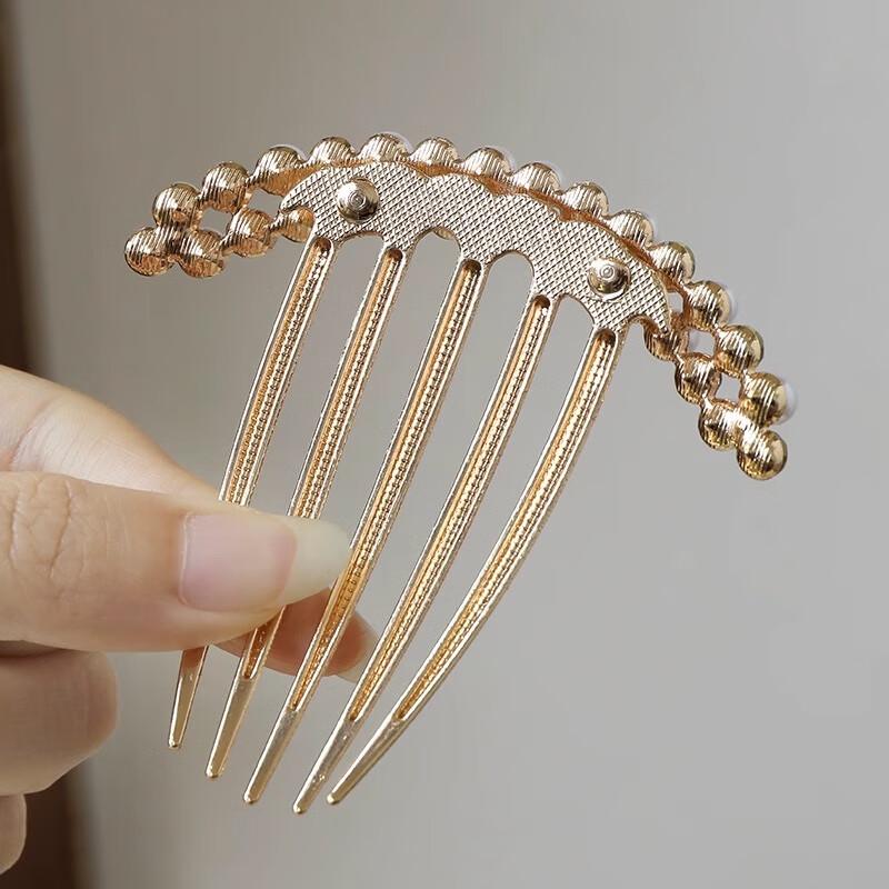 Elegant Chinese Pearl Hairpin
