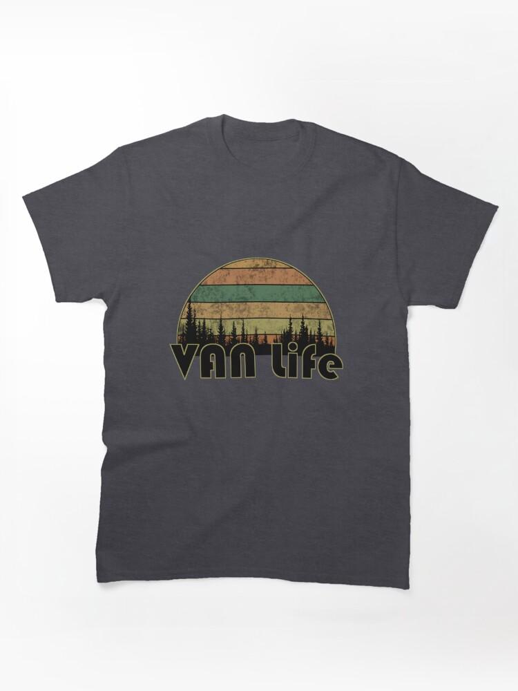 Wild Life Van Lovers, Retro Minimalist Van Life Classic Unisex T-Shirt