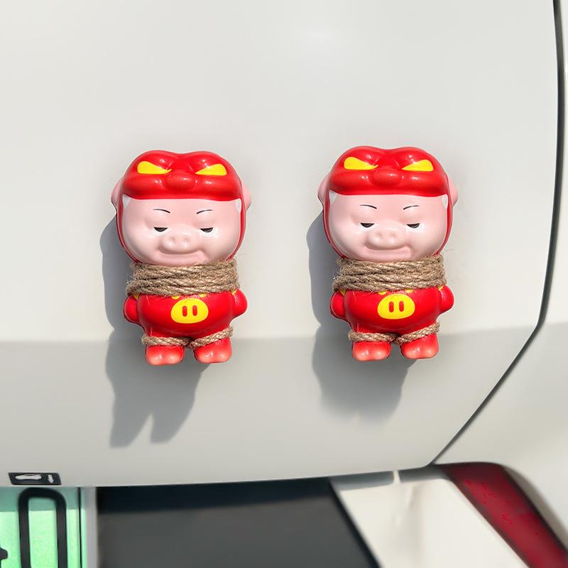 GG Bond Auto-Schmuck: Süßer Anhänger für das Heck von Auto, Motorrad oder Elektrofahrzeug