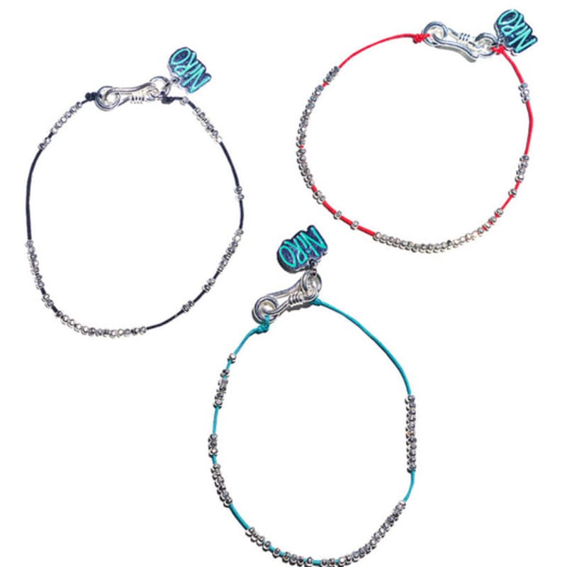 Niroserendipity CAREN SiLVER THREAD BRACELET #131 (50%)