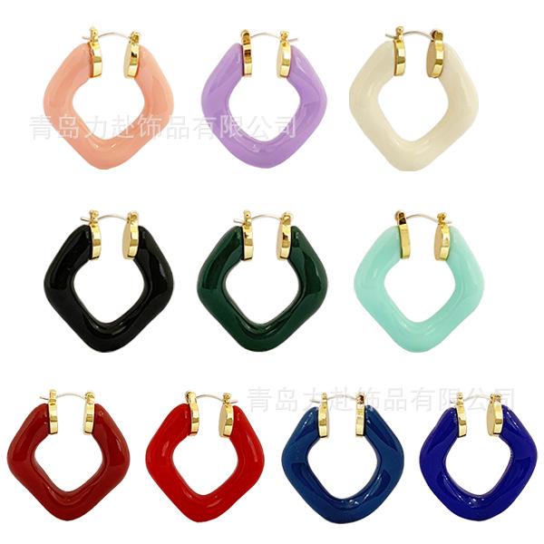 Lisa Style 2021 Trendy Geometric Round Earrings: Light Luxury Design