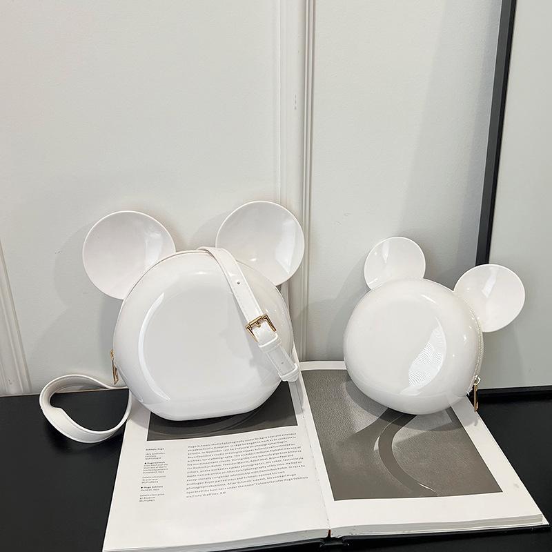 

Cute cartoon Mickey small bag women s 2 new versatile shoulder bag fashion trend literary messenger bag