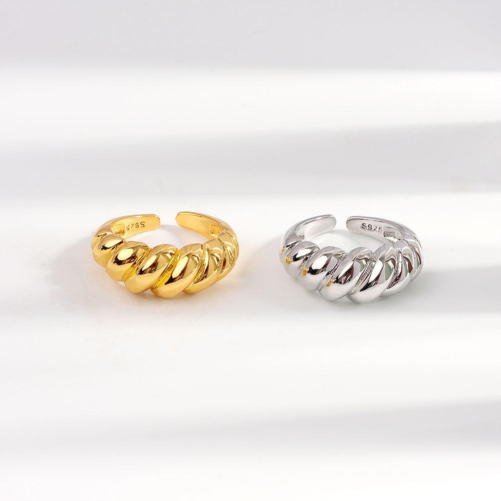 Trendy Niche Twisted Croissant Shaped Minimalist Open Index Ring Simple Statement Jewelry For Women