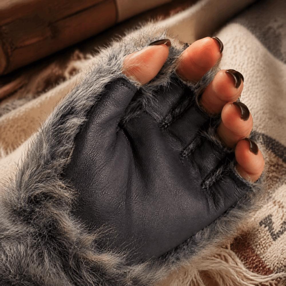 Plush Material Werewolf Paw Mitten Fluffy Texture Cosplay Wolf Claws  Halloween Party
