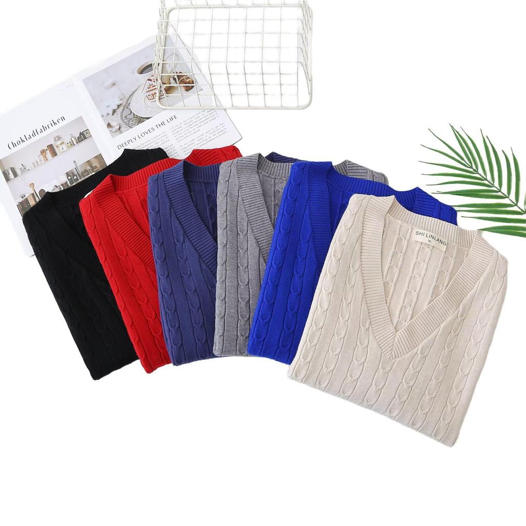 2026 Spring Korean V-neck Cable Knit Vest: Women's Plus Size Sleeveless College Style Layering Tank Top Shrug