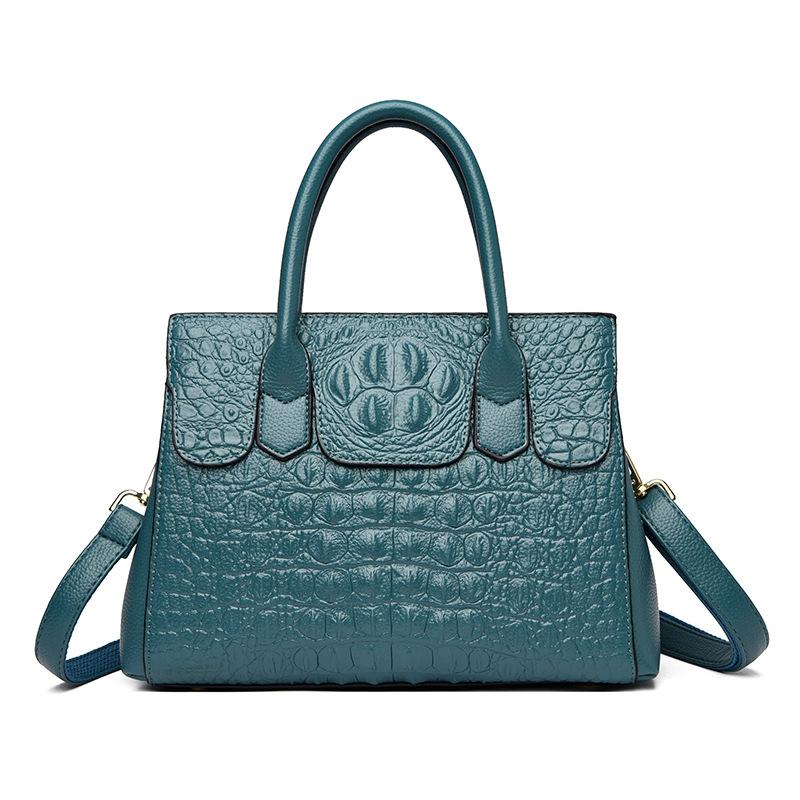 Crocodile Pattern Women's Bag New Korean Style Fashion Large Capacity Handbag Middle-aged Mother Crossbody Bag Tote Bag