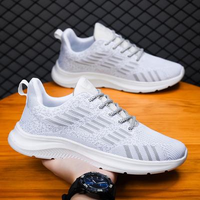 Spring New Men's Shoes Thick Sole Lightweight Breathable Trendy Shoes Manufacturer High-quality Mesh Fashionable Sports Shoes for Men