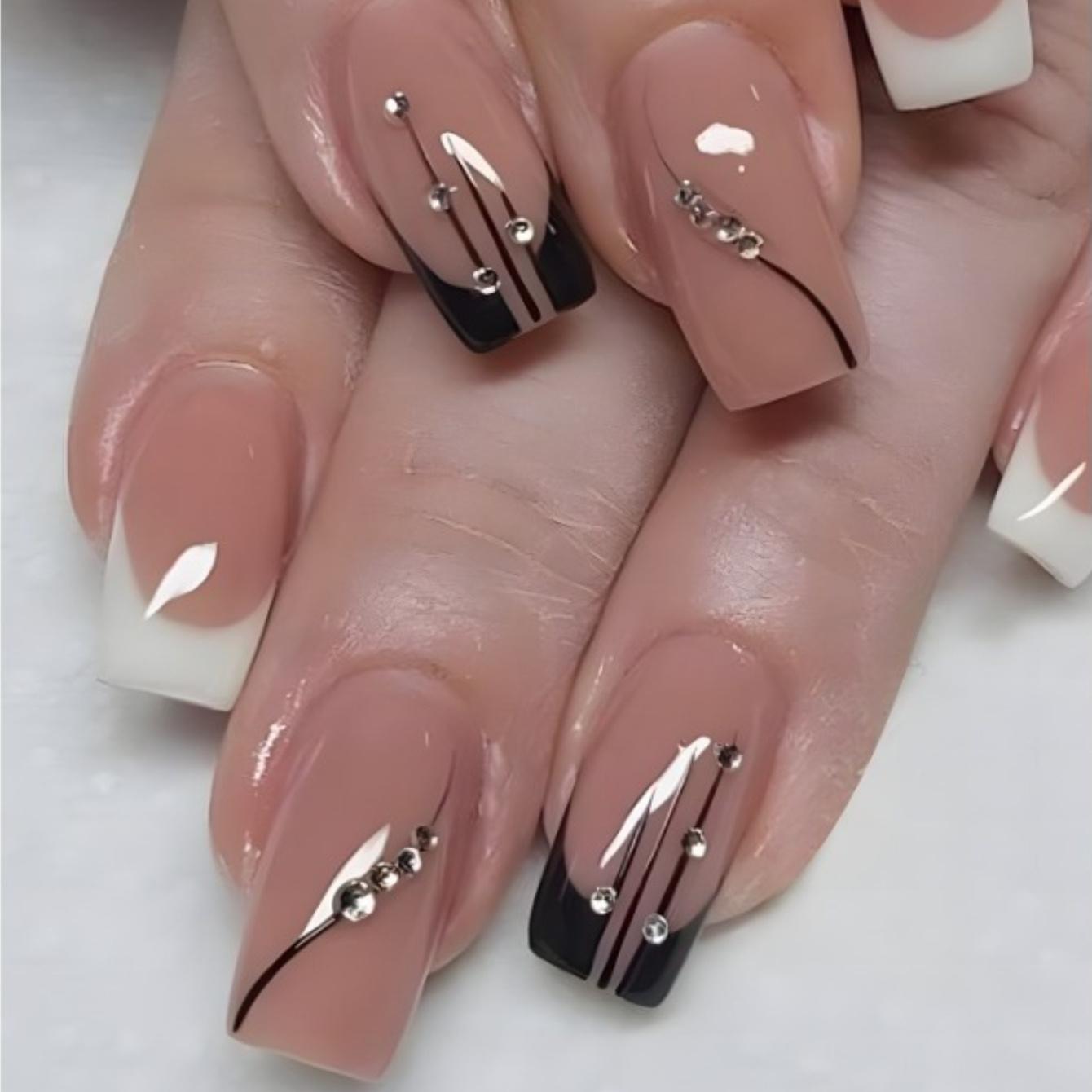 

24pcs of Medium And Long French White Lines with Diamond-Encrusted Fingernail Nail Patch Creative Design Nail Patch Perfect Gift for Ladies. 48pcs