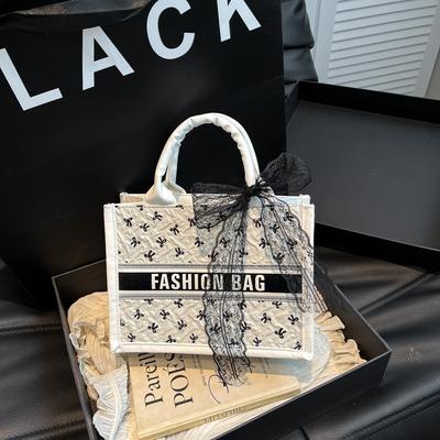 Large Capacity Fashion Commuter New Tote Bag Women's Bow Sweet Casual Niche Design Handbag