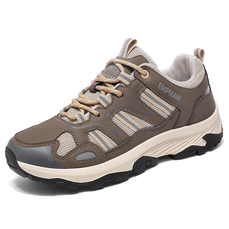 Outdoor Large Size Breathable Hiking Shoes for Couples Mesh Upper Wear Resistant Rubber Outsole Low Cut Synthetic Leather