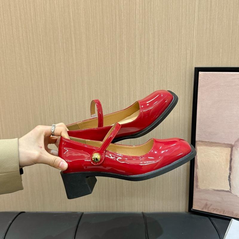 Fashion 2025 Line with High Heels Thick with Mary Jane Single Shoes 2025 New Square Head Large Size Women French Red Shoes