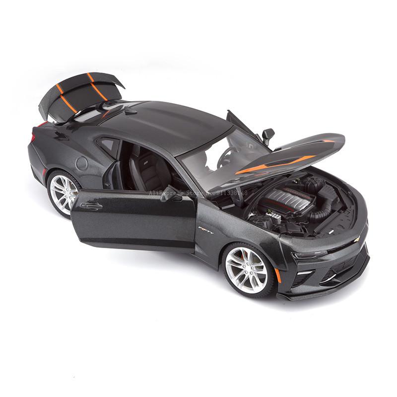 Maisto 1:18 2017 Chevrolet Camaro SS 50th Anniversary Brand Alloy Car Model Static Die Casting Model Collection Gift Toy Gift