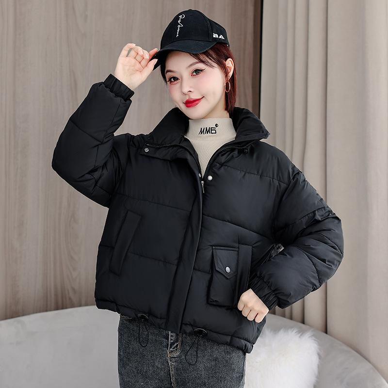 

Короткая хлопковая куртка женская 2025 новая зимняя утолщенная теплая куртка-пуховик со стойкой воротником M чёрный