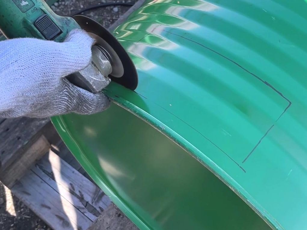 Drum can rocket incinerator Option (chimney top T-shade)