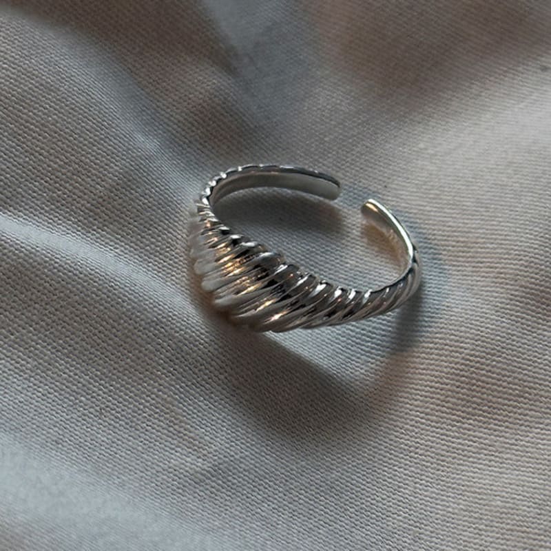 mosxe [925silver] Mini croissant ring