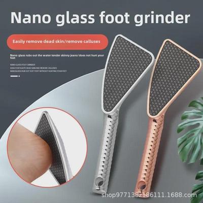 Fußschleifer und Hornhautentferner aus Nanoglas – Pediküre-Werkzeug für abgestorbene Haut und Fußpflege.