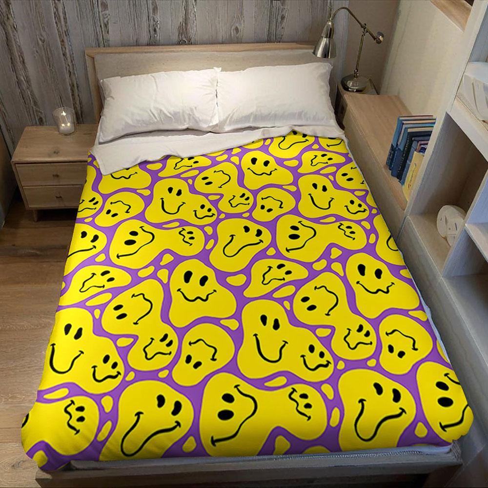 Wavy Smiley Face Ditsy Printed Blanket Suitable for Sofas Beds Offices Travel Camping Chairs Warm Plush Blanket