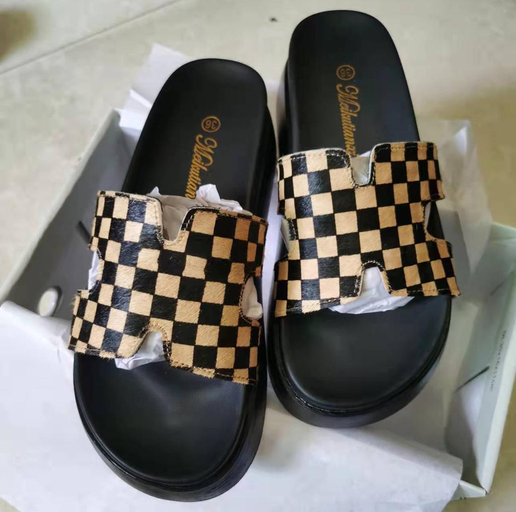 Horse hair leather thick-soled cool slippers women's summer wear summer 2025 fashion versatile fairy style ins tide beach shoes