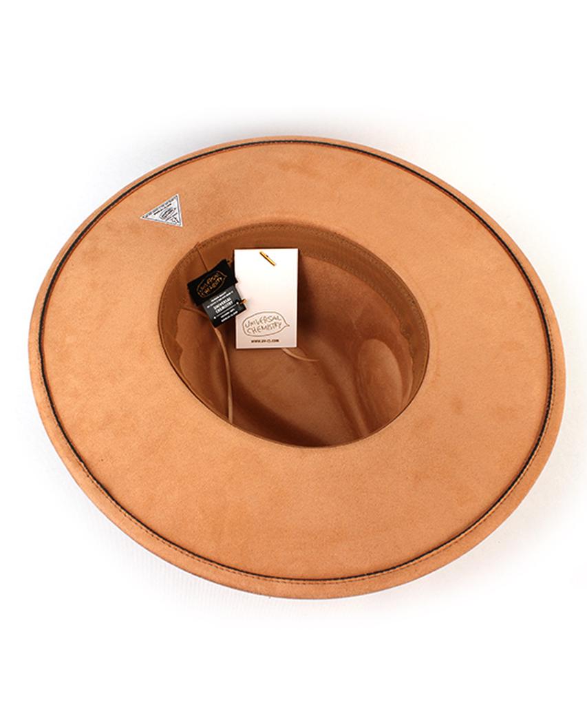 Yunibeosyeolkemiseuteuli Suede Simple Beige Fedora
