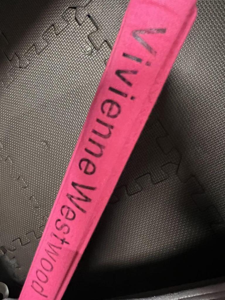 [USED] Vivienne Westwood Foreign Books Large Books