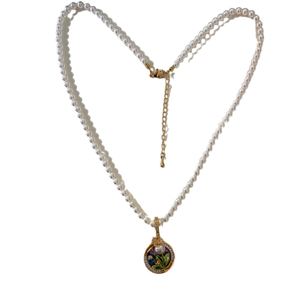 Vintage Oil Painting Natural Freshwater Pendant Fine Pearl Necklace Female Medieval Style Light Luxury Unique Female