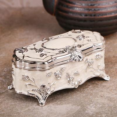 1pc Vintage Oval Metal Jewelry Box With Buckle - Small Silver Plated Zinc Alloy Creative Retro Jewelry Storage Box