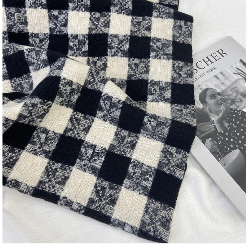 Scarf Women's Autumn and Winter Advanced Sense Thickened Warm Shawl New Imitation Cashmere Plaid Scarf