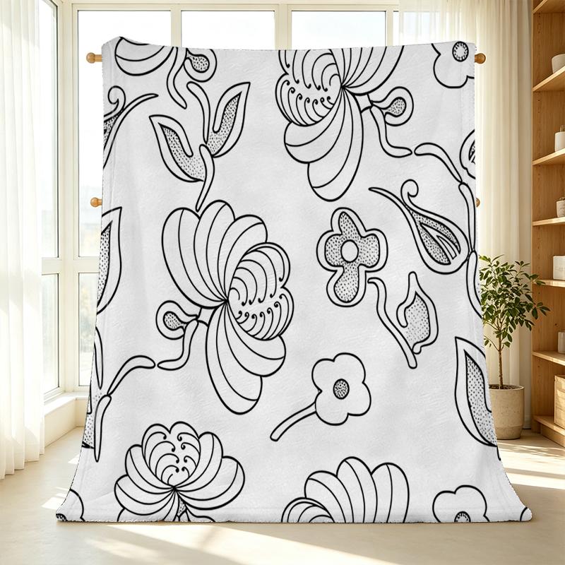 Floral Series Fleece Blanket High-Density Plush, Soft & Warm Minimalist Black-White Design, Cozy Home Decor for Indoor Use, Christmas & Halloween