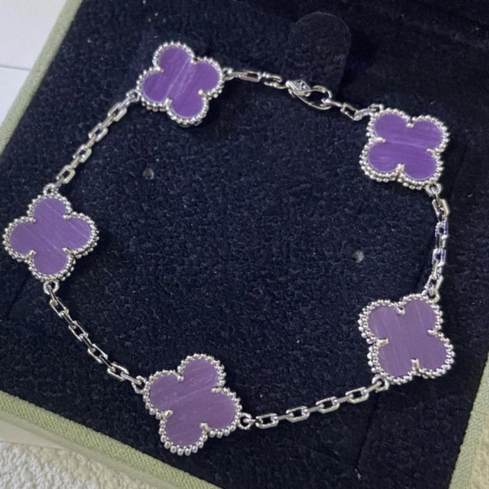 Hochwertiges Kleeblattarmband für Damen Fünf-Blüten-Armband mit natürlichem weißen Perlmutt und rotem Karneol