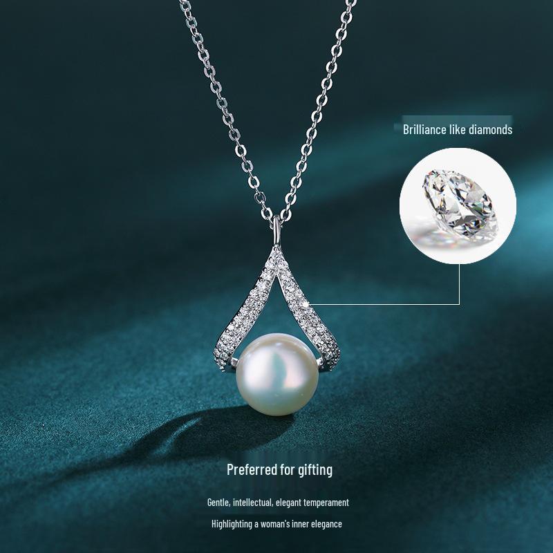 Stylish Freshwater Pearl Necklace with 925 Sterling Silver Water Drop Pendant