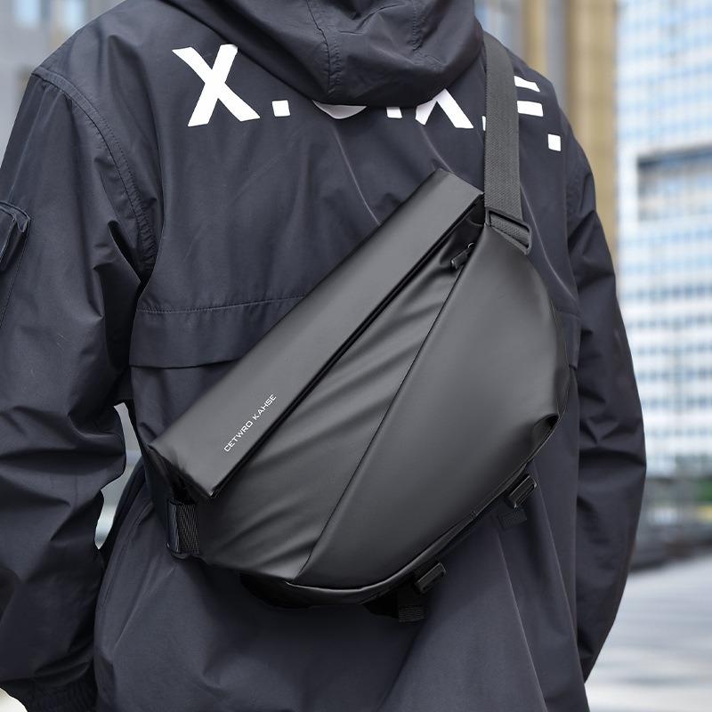 

2025 New Fashion Satchel Cool Bag Men Student Shoulder Bag Boy Cycling Backpack Shoulder Crossbody Function Sports Crossbody Bag чорний