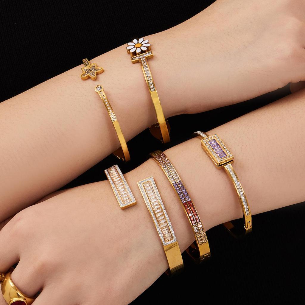 European and American Cross-Border Zircon Daisy Clasp Openable Bracelet - Fresh, Niche, Light Luxury Bracelet Set