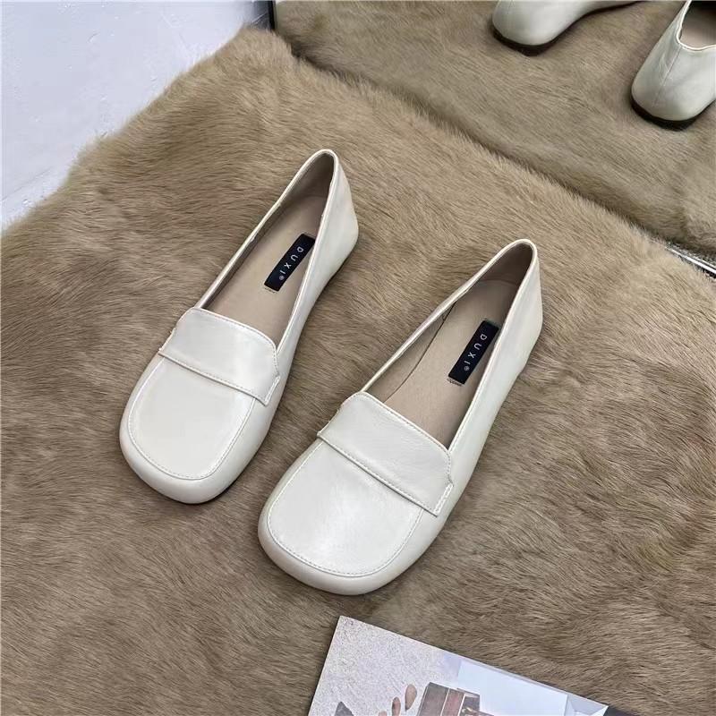 Soft-soled Mother's Shoes for Women Spring Shallow Slip-on Women Flat Shoes Comfortable PU Leather Womens Casual Walking Shoes