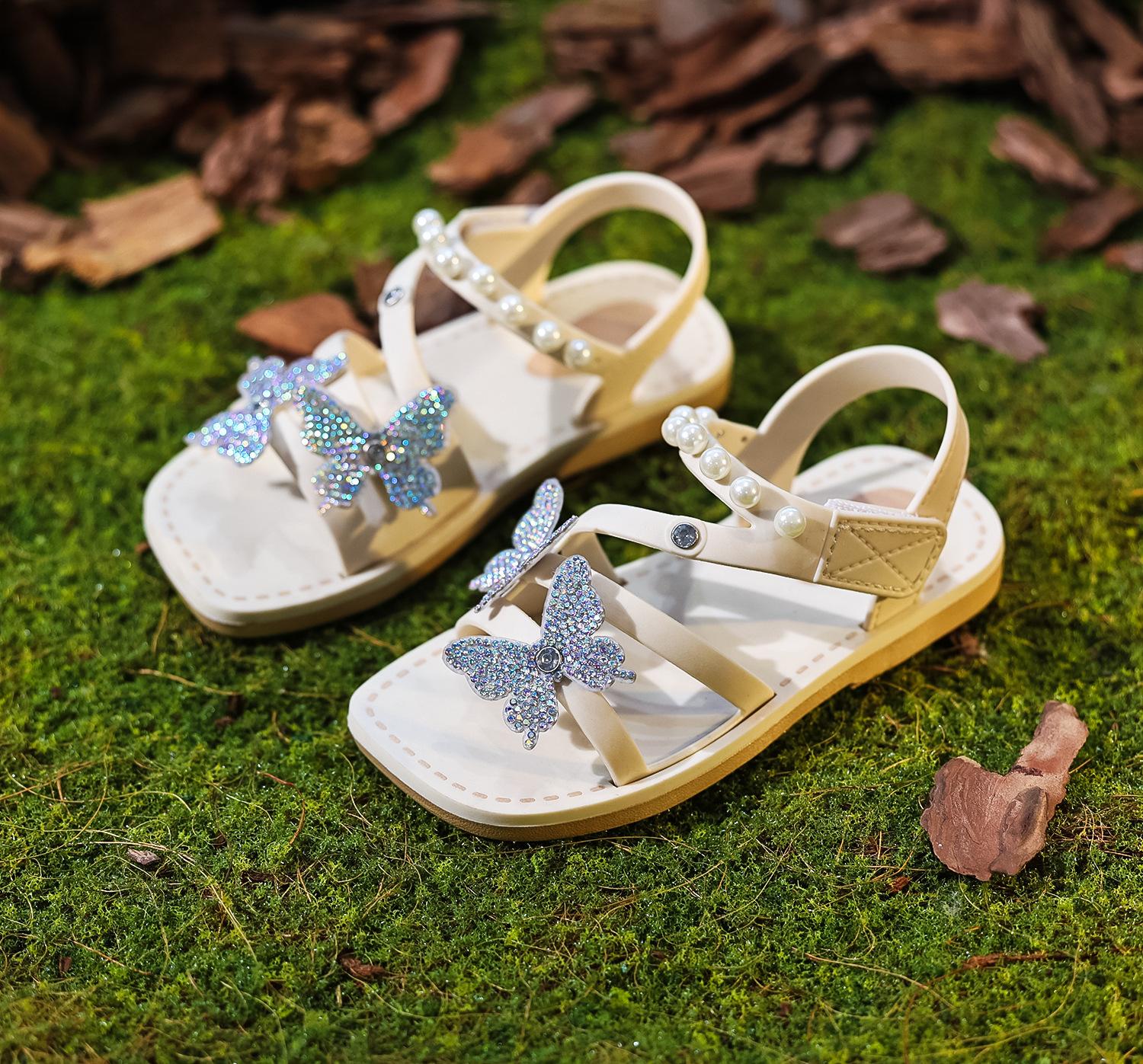 Girls Summer Princess Sandals Soft Sole Rhinestone Bowknot Non Slip Waterproof Kids Beach Shoes 22/23 inner length 150