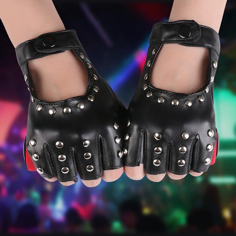 Women's Dance Half Finger Gloves Performance Short Cyberpunk Rivet Pole Dance Dew Finger Street Dance Nightclub Leather Gloves
